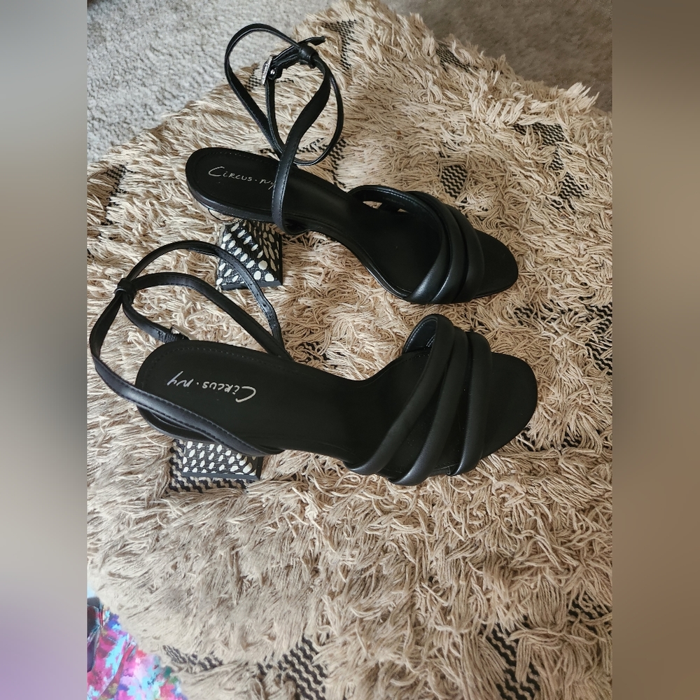 Sam Edelman shoe (NWOT)